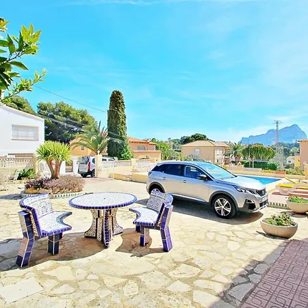Clara - With Large Private Pool In Кальпе