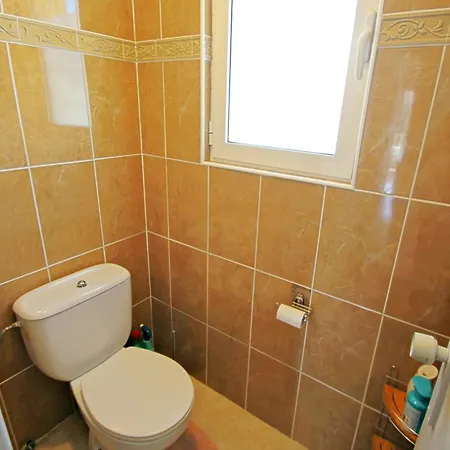 Clara - With Large Private Pool In Villa