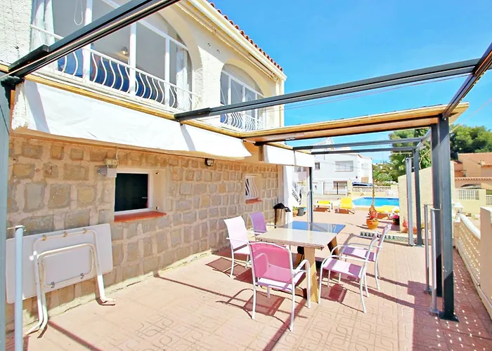 Вілла Clara - With Large Private Pool In Кальпе